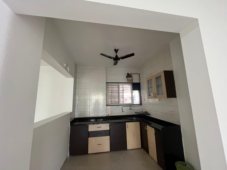 Kitchen, galore-park 3 Bedroom 1100 Sq.Ft. Apartment In Bavdhan Pune 9312009