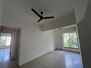 Room in 3 BHK Apartment at Galore Park, Bavdhan – for Rent