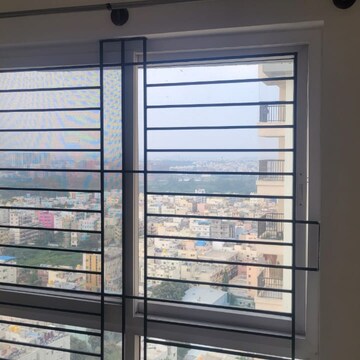 Room in 2 BHK Apartment at Kolte Patil iTowers Exente, Doddanagamangala Village – for Rent