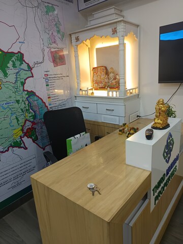 Team Area in  Office Space at Gajra G Square Business Park, Vashi Sector 30a – for Rent
