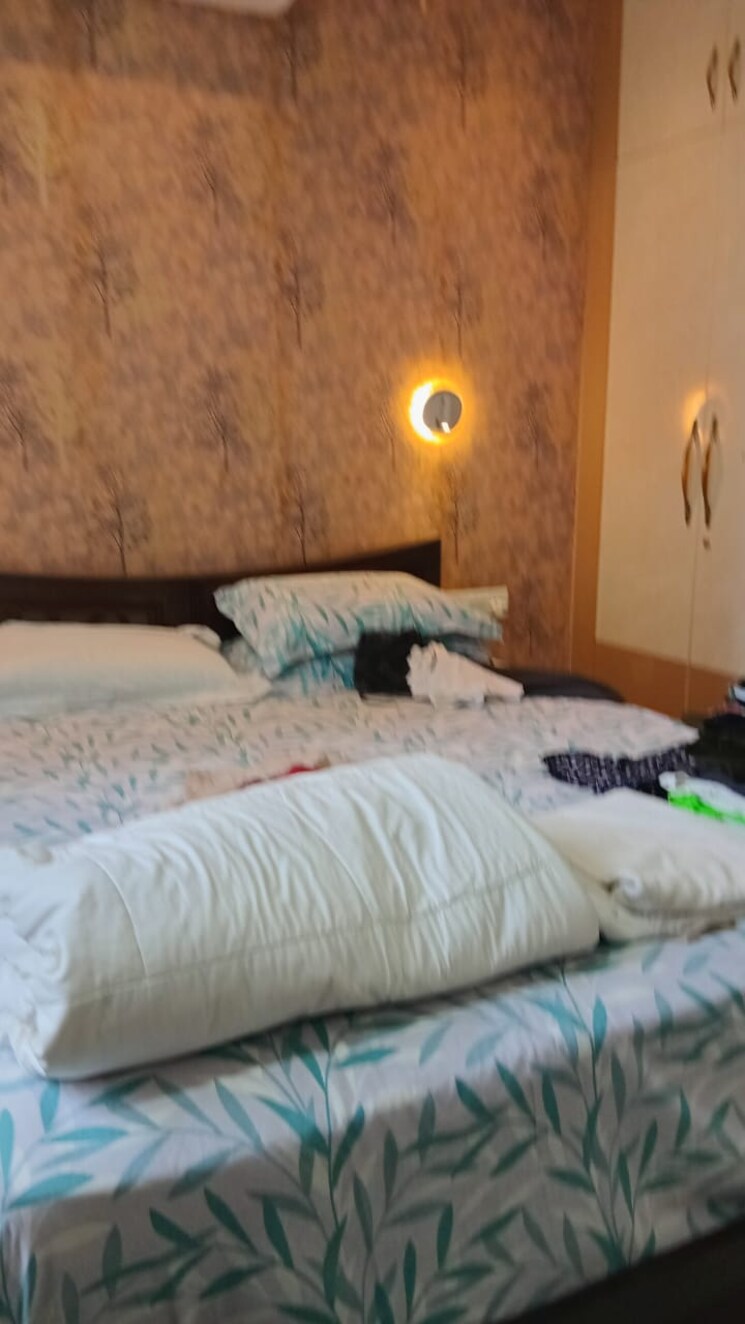 Bedroom, prestige-lakeside-habitat 3.5 Bedroom 2135 Sq.Ft. Apartment In Varthur Bangalore 9312048