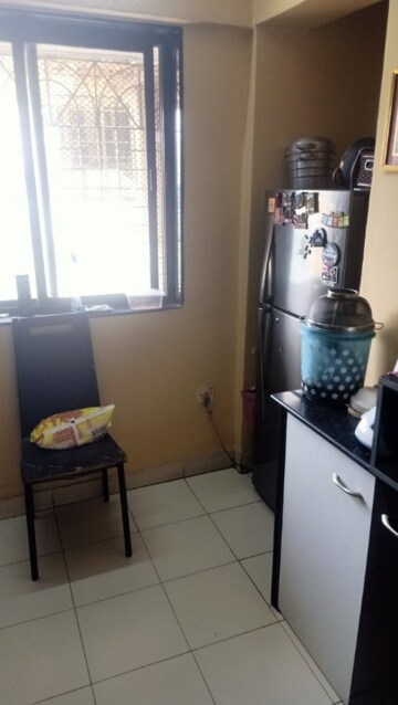 Furnished Amenities in 2 BHK Apartment at Lok Upvan II, Kapur Bawdi – for Rent