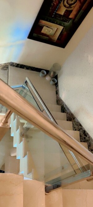 Furnished Amenities in 3 BHK Independent House at RWA Apartments Sector 40, Sector 40 – for Rent