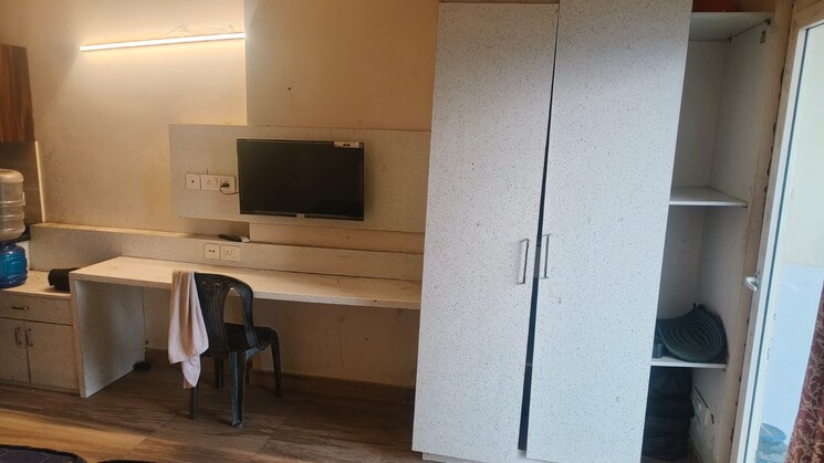 Other, paramount-golfforeste 1 Bedroom 435 Sq.Ft. Apartment In Zeta I Greater Noida Greater Noida 9312140