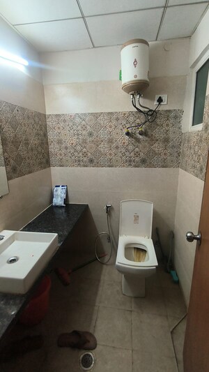 Bathroom in 1 BHK Apartment at Paramount Golfforeste, Zeta I Greater Noida – for Rent