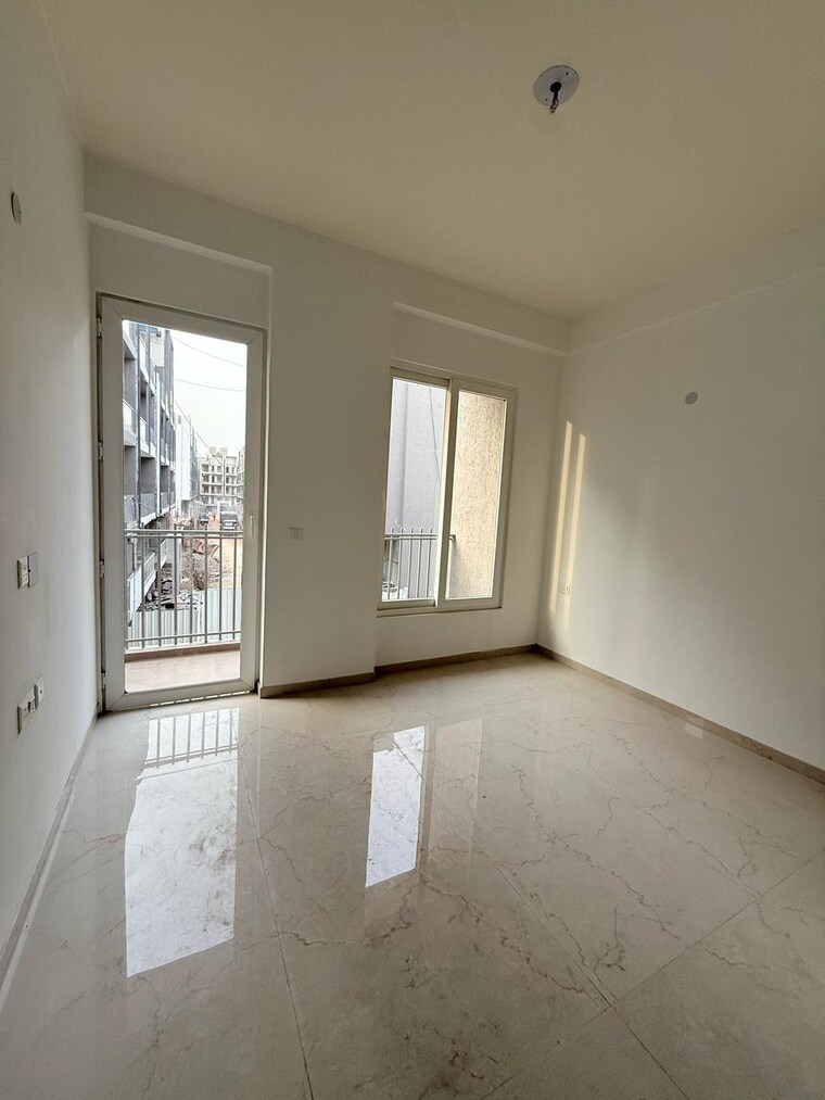 Room, smart-world-orchard 3 Bedroom 1680 Sq.Ft. Apartment In Sector 61 Gurgaon 9312169