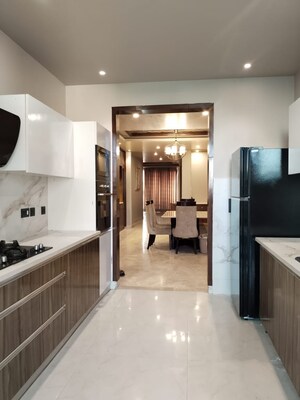 Kitchen in 4 BHK Builder Floor at Super Mart 1, Sector 27 – for Rent