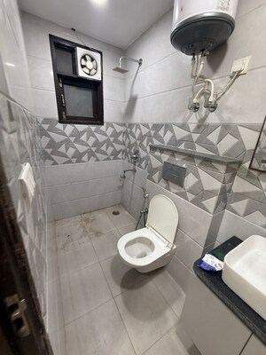 Bathroom in 2 BHK Builder Floor at Balawala – for Rent