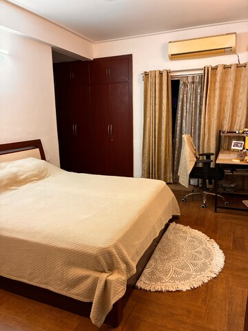 Bedroom in 2 BHK Apartment at Supertech Cape Town, Sector 74 – for Rent