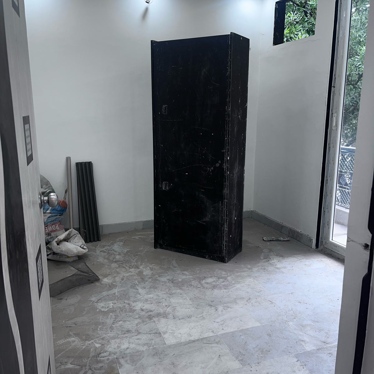 2 BHK + Study Room Apartment For Rent in Paryavaran Apartment