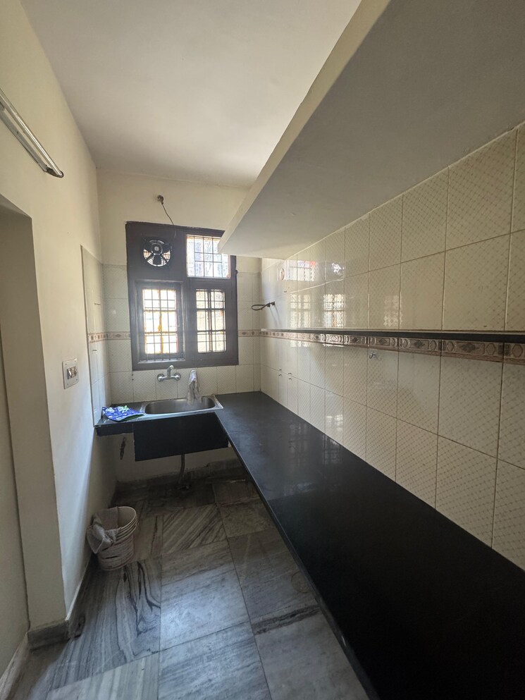 Kitchen, sector 46 2 Bedroom 700 Sq.Ft. Builder Floor In Sector 46 Chandigarh 9312203