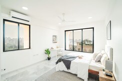4 BHK + Study Room Apartment For Sale in Hiranandani Gardens Solitaire