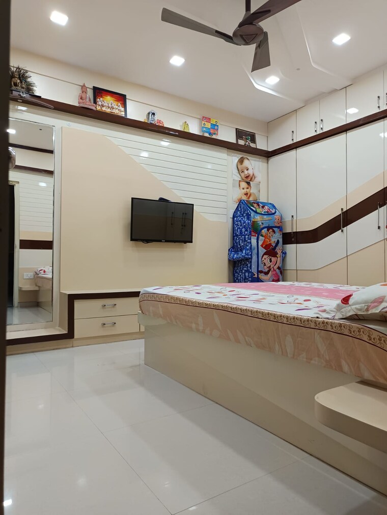 Bedroom, forum-mall 3 Bedroom 1640 Sq.Ft. Apartment In Adugodi Bangalore 9312229