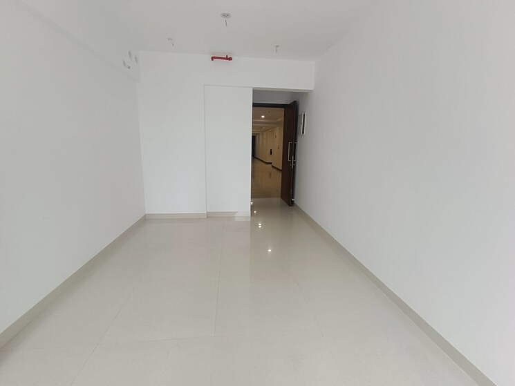 Room, omkar-signet 1 Bedroom 400 Sq.Ft. Apartment In Malad East Mumbai 9312224