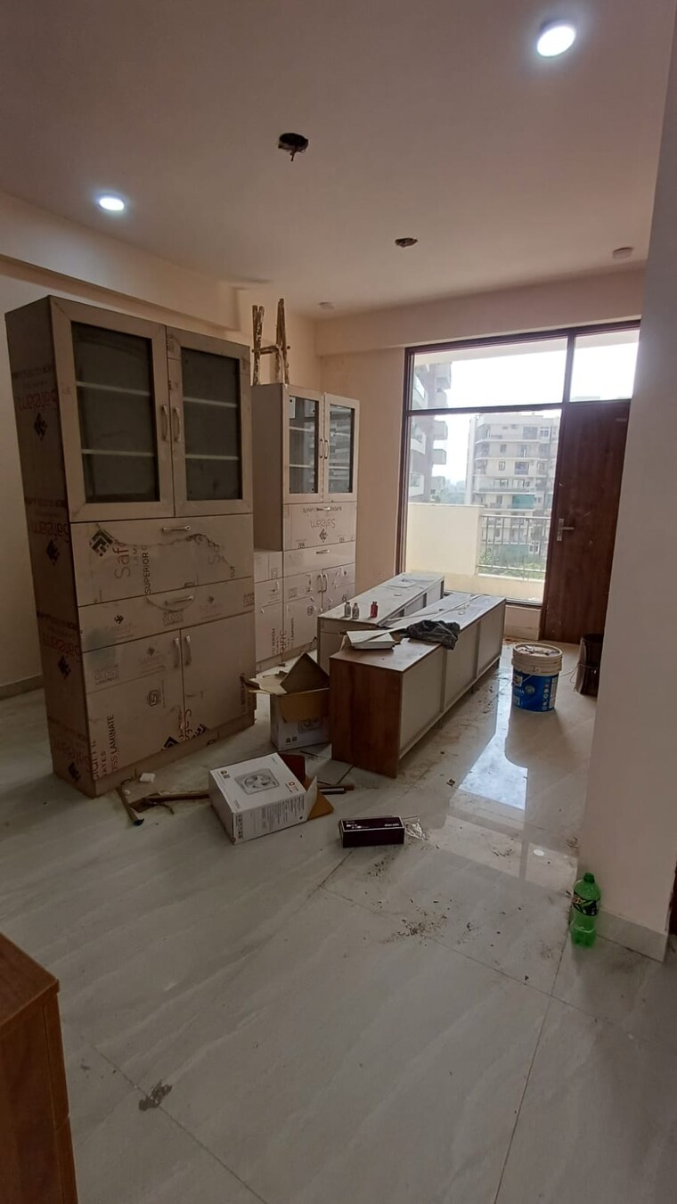 Master Bedroom, shri-sai-kripa-rainbow-apartments 4 Bedroom 3000 Sq.Ft. Apartment In Sector 43 Gurgaon 9312261