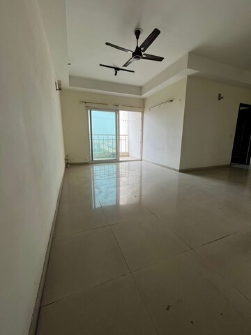 3 BHK Apartment For Rent in Sunworld Vanalika, Sector 107