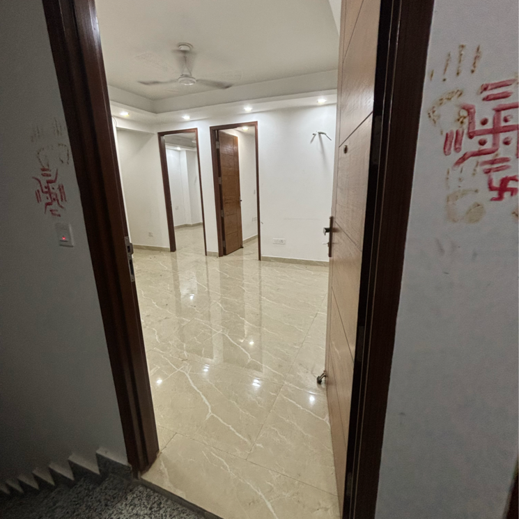 undefined, sainik farm 2 Bedroom 1450 Sq.Yd. Builder Floor In Sainik Farm Delhi 9312253