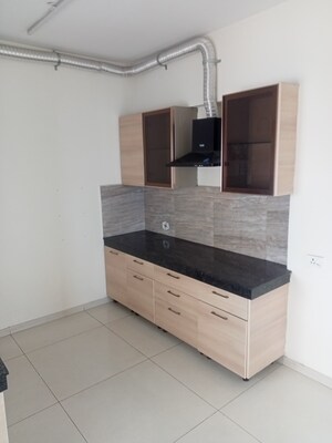 Kitchen in 4 BHK Apartment at Bhawna Apartment, Sector 43 – for Rent