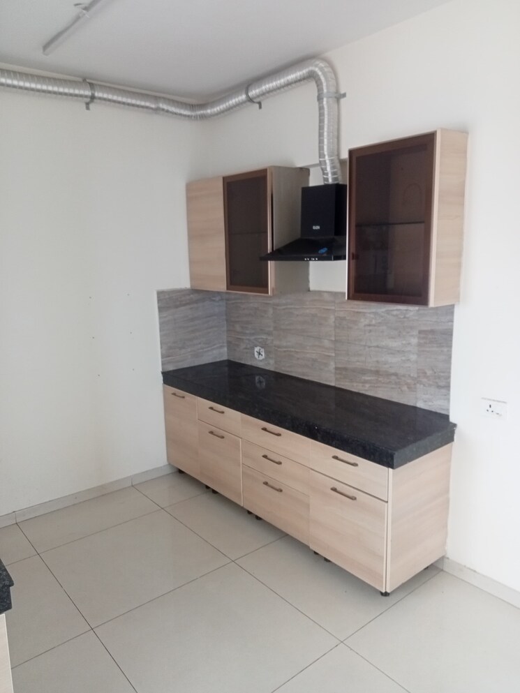 Kitchen, bhawna-apartment 4 Bedroom 3000 Sq.Ft. Apartment In Sector 43 Gurgaon 9312290