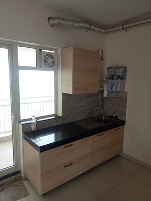 Kitchen in 4 BHK Apartment at Bhawna Apartment, Sector 43 – for Rent