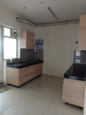 Kitchen in 4 BHK Apartment at Bhawna Apartment, Sector 43 – for Rent