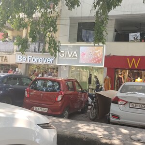  Showroom For Rent in Vikas Puri
