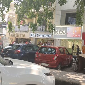  Showroom – Exterior View View at Vikas Puri - for Rent