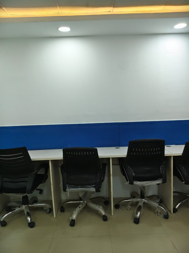 Team Area, sector 63 Commercial Office Space 600 Sq.Ft. In Sector 63 Noida 9312289