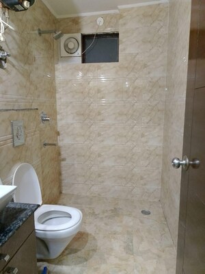 Bathroom in 3 BHK Builder Floor at Golden Crest, Sector 52 – for Rent
