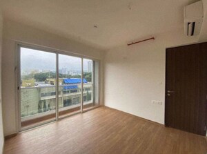 Room in 1 BHK Apartment at Indiabulls One Indiabulls, Pokhran Road No Two – for Rent