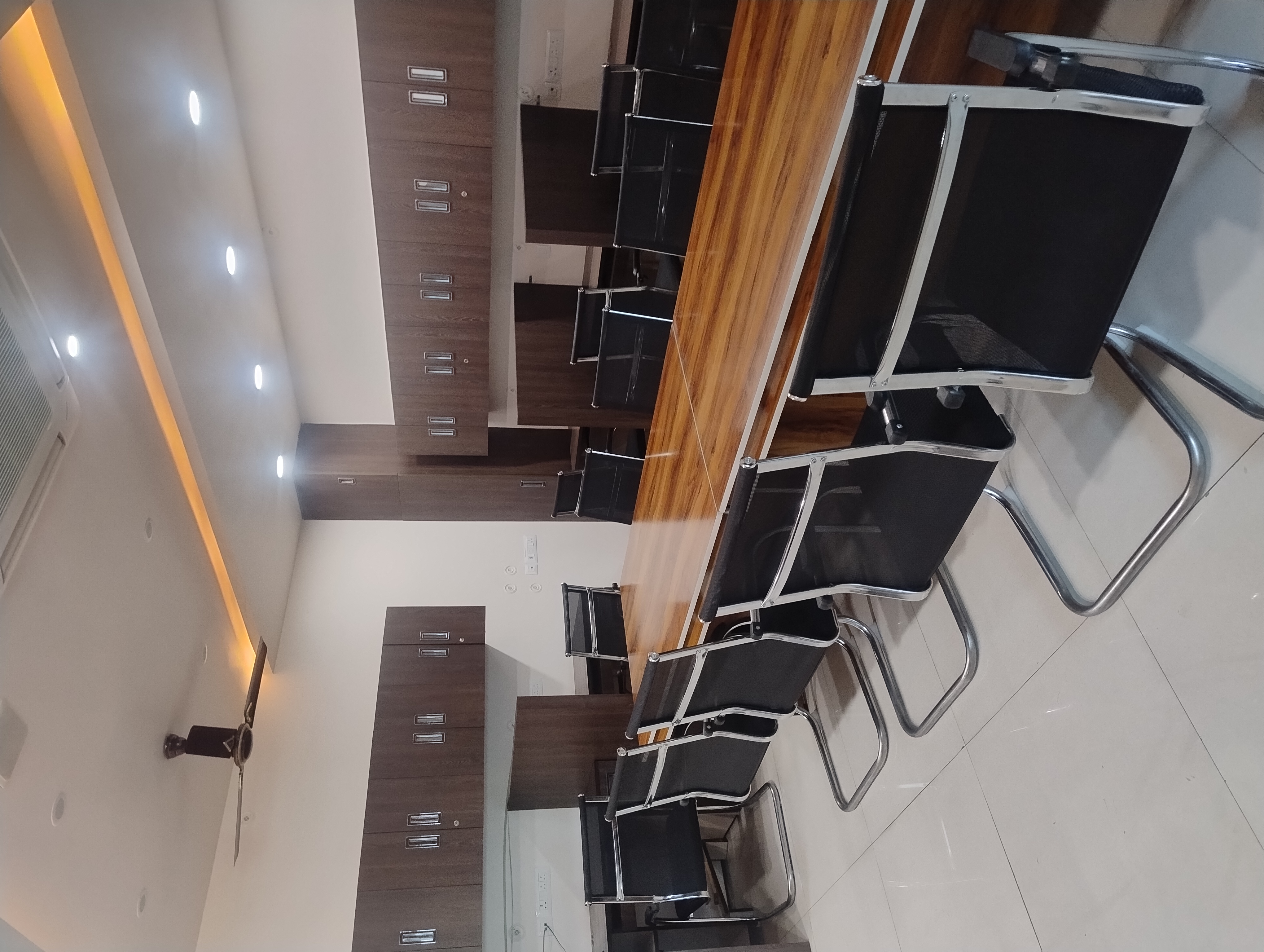Office Space in IT/SEZ For Rent in Furnished Office 