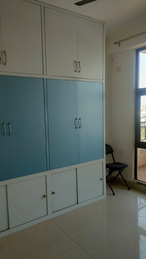 Furnished Amenities in 2 BHK Apartment at Maxheights Dream Homes, Kundli – for Rent