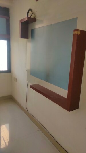 Room in 2 BHK Apartment at Maxheights Dream Homes, Kundli – for Rent