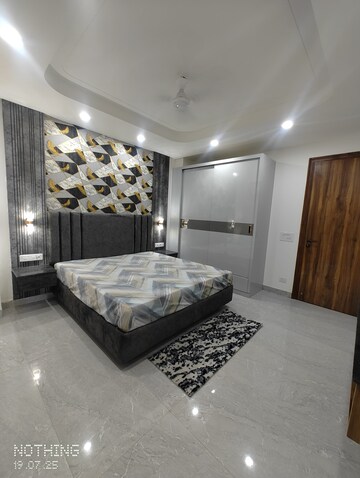 Living Room in 3 BHK Builder Floor at Pari International Enlighten Homes, Sector 45 – for Rent
