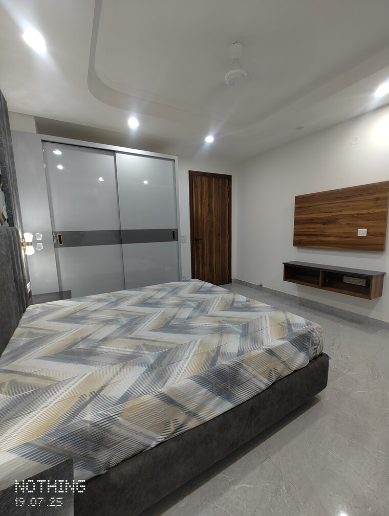 Bedroom, pari-international-enlighten-homes 3 Bedroom 2700 Sq.Ft. Builder Floor In Sector 45 Gurgaon 9312323