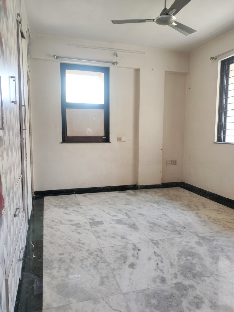 Room, hiranandani-estate 2 Bedroom 680 Sq.Ft. Apartment In Ghodbunder Road Thane 9312446