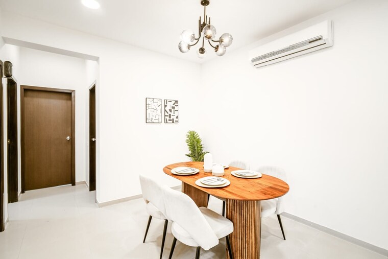 Master Bedroom, oberoi-garden-city 2.5 Bedroom 967 Sq.Ft. Apartment In Goregaon East Mumbai 9312330