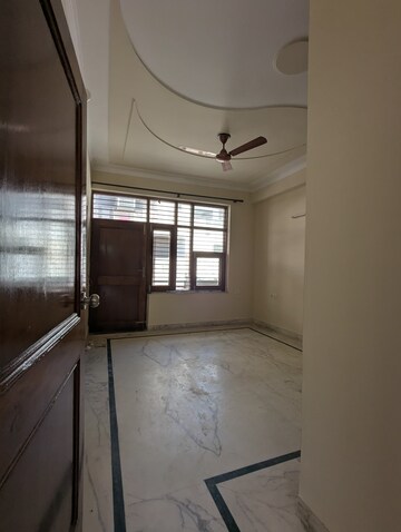 Kitchen in 3 BHK Builder Floor at RWA Residential Society Sector 46, Sector 46 – for Rent