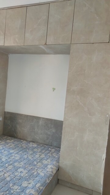 Room in 2 BHK Apartment at Maxheights Dream Homes, Kundli – for Rent