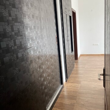 Building Lobby in 3 BHK Apartment at Omaxe Royal Residency Faridabad, Sector 79 – for Rent