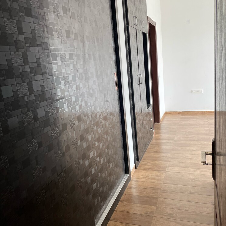 undefined, omaxe-royal-residency-faridabad 3 Bedroom 1925 Sq.Ft. Apartment In Sector 79 Faridabad 9312374