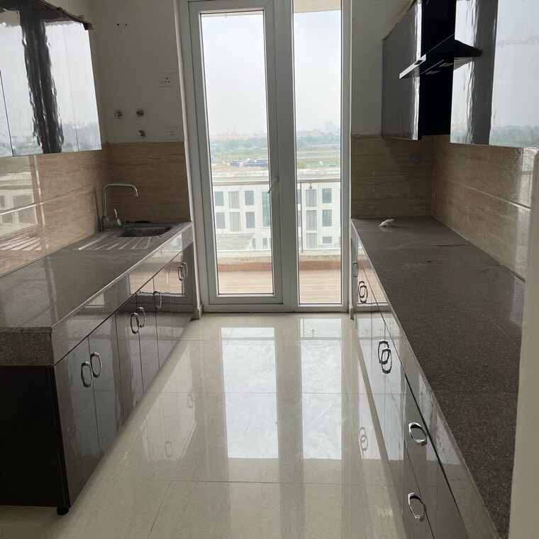 Kitchen, omaxe-royal-residency-faridabad 3 Bedroom 1925 Sq.Ft. Apartment In Sector 79 Faridabad 9312374