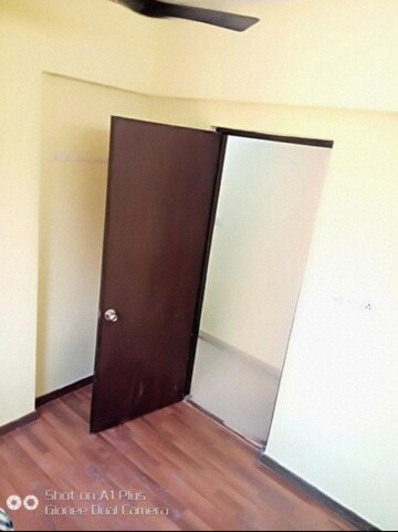 Room in 2 BHK Apartment at Lodha Casa Royale, Balkum Pada – for Sale