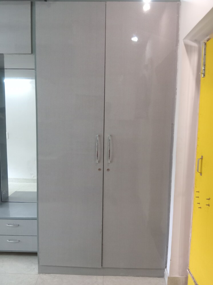 undefined, dlf phase ii 1 RK 241 Sq.Ft. Builder Floor In Dlf Phase ii Gurgaon 9312402