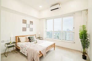 Bedroom in 2 BHK Apartment at Kalpataru Radiance, Goregaon West – for Sale