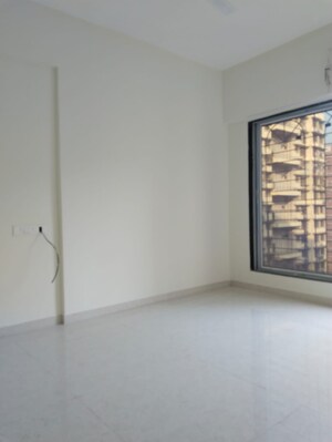 Room in 1 BHK Apartment at Haware Intelligentia Sigma South, Vikhroli East – for Rent