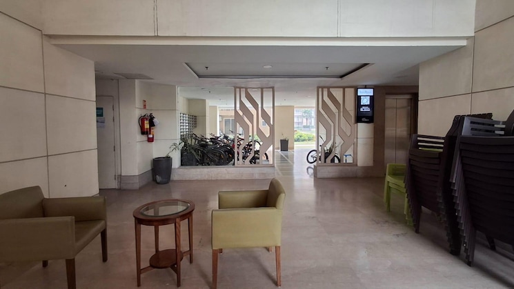 Team Area, emaar-palm-gardens 3 Bedroom 1900 Sq.Ft. Apartment In Sector 83 Gurgaon 9312399