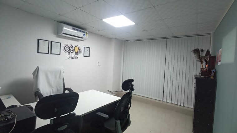 Team Area, anthurium Commercial Office Space in IT/SEZ 3000 Sq.Ft. In Sector 73 Noida 9312393