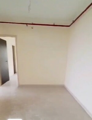 Room in 2 BHK Apartment at Bharat Ecovistas, Shilphata – for Rent