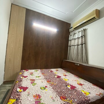 Bedroom in 2 BHK Builder Floor at Chattarpur – for Rent